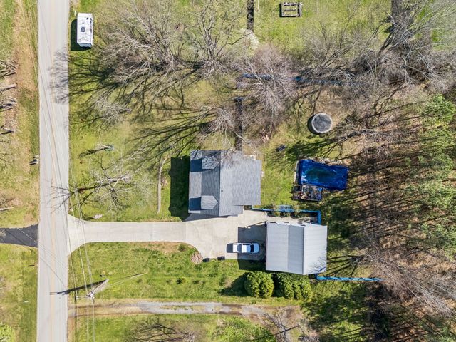 3485 Officers Chapel Rd, Cookeville, TN 38506