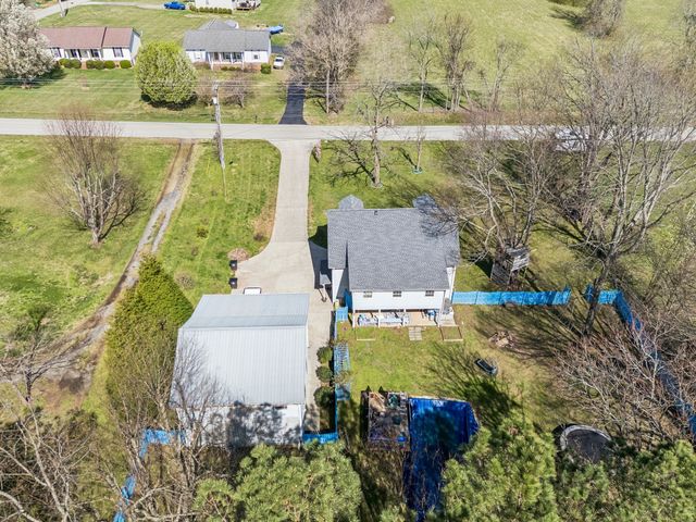 3485 Officers Chapel Rd, Cookeville, TN 38506