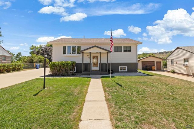 807 HORACE MANN, Rapid City, SD 57701