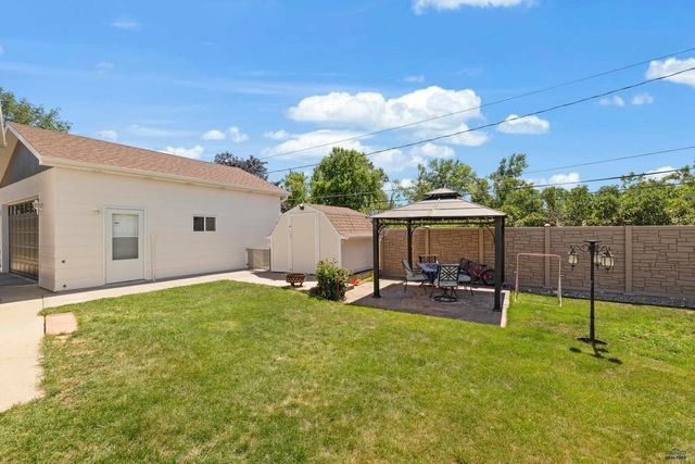 807 HORACE MANN, Rapid City, SD 57701