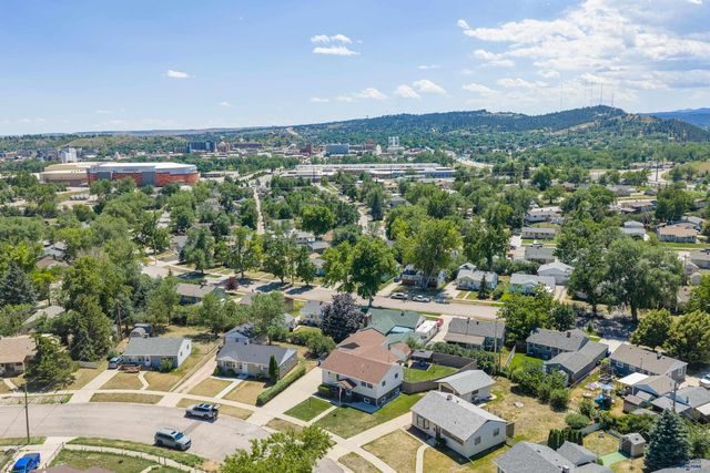 807 HORACE MANN, Rapid City, SD 57701