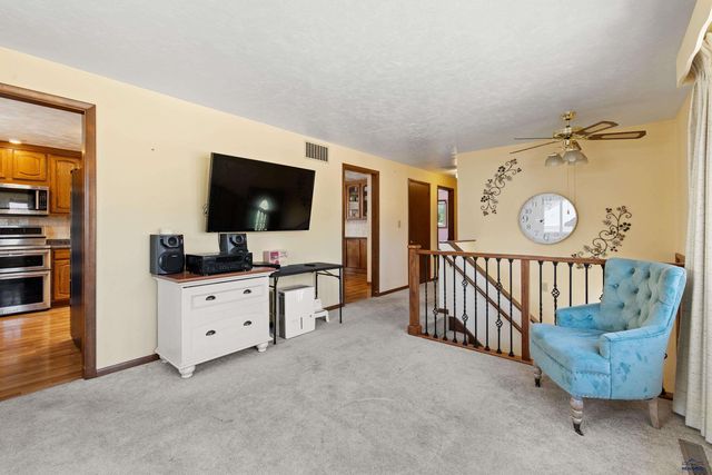 807 HORACE MANN, Rapid City, SD 57701