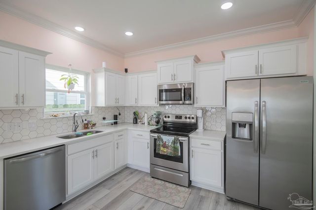 512 W Romana St, Pensacola, FL 32502