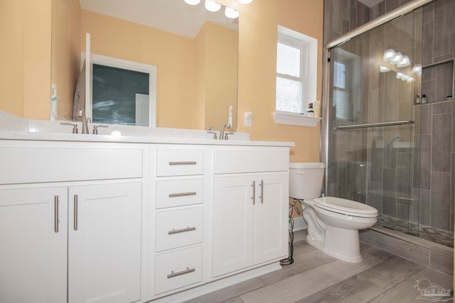 512 W Romana St, Pensacola, FL 32502