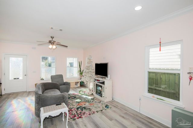 512 W Romana St, Pensacola, FL 32502