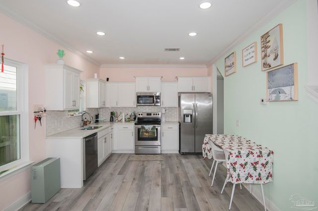 512 W Romana St, Pensacola, FL 32502