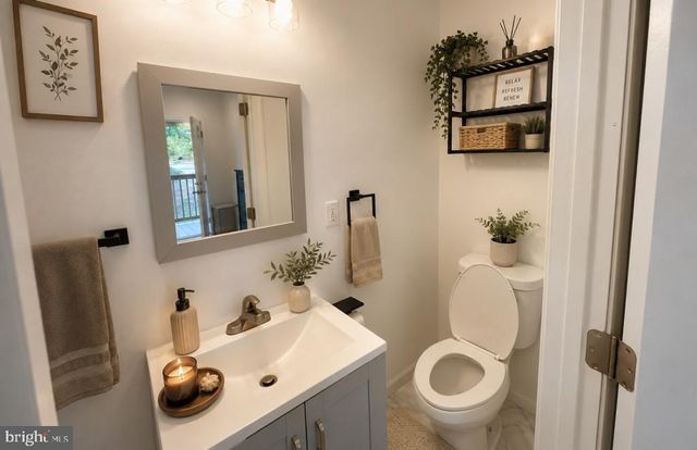 1278 MORSE ST NE, Washington, DC 20002