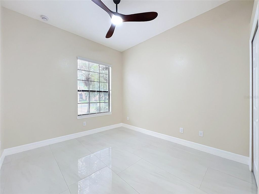 Image 39 of property listing at 7426 POINTE VENEZIA DRIVE, Orlando, FL 32836