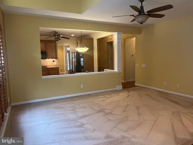 204 GALLEON DR, Newark, DE 19702