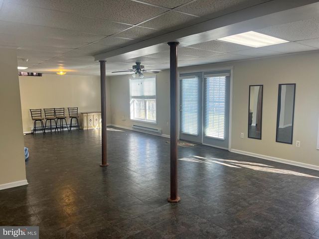 204 GALLEON DR, Newark, DE 19702