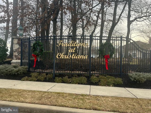 204 GALLEON DR, Newark, DE 19702