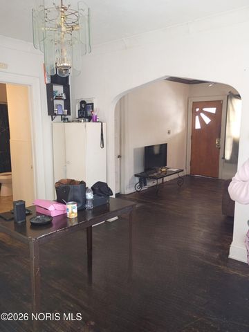 3943 Almeda Drive, Toledo, OH 43612