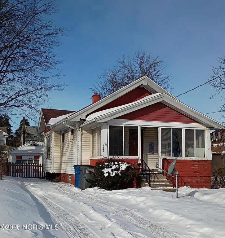 3943 Almeda Drive, Toledo, OH 43612