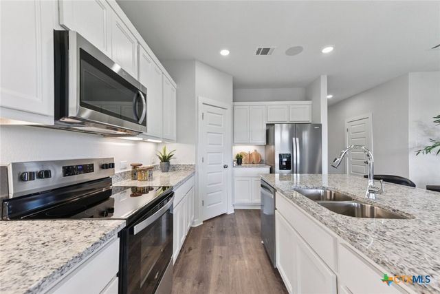 233 Escape Way, Jarrell, TX 76537