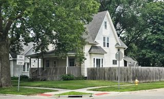 411 4th Avenue, Charles City, IA 50616