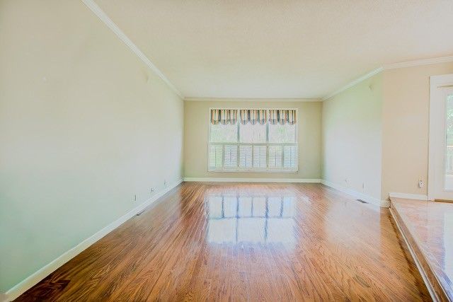 1213 Mayes Dr, Greenbrier, TN 37073