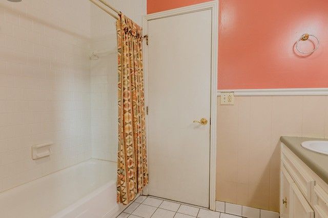 1213 Mayes Dr, Greenbrier, TN 37073