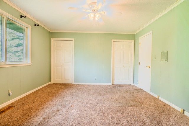 1213 Mayes Dr, Greenbrier, TN 37073
