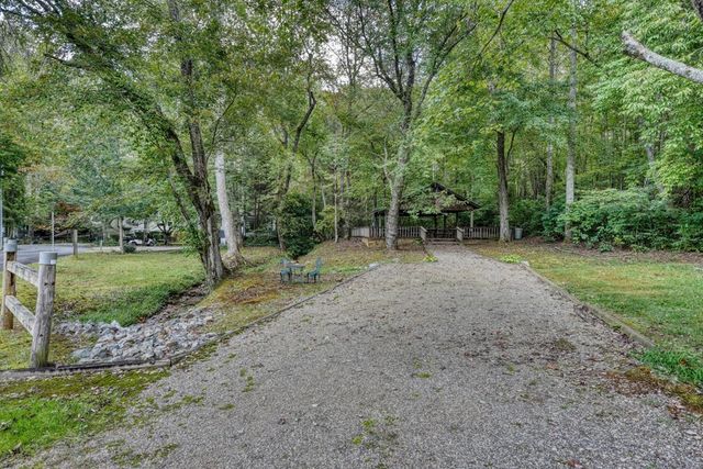 102 Choestoe Valley Lane, Blairsville, GA 30512