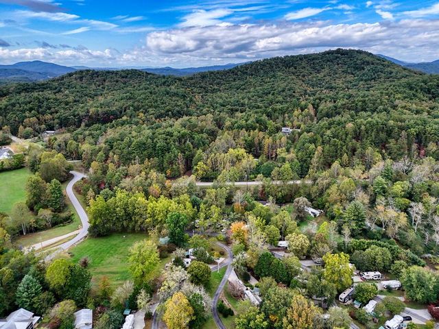 102 Choestoe Valley Lane, Blairsville, GA 30512