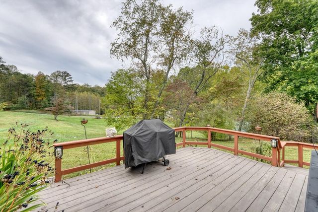 102 Choestoe Valley Lane, Blairsville, GA 30512