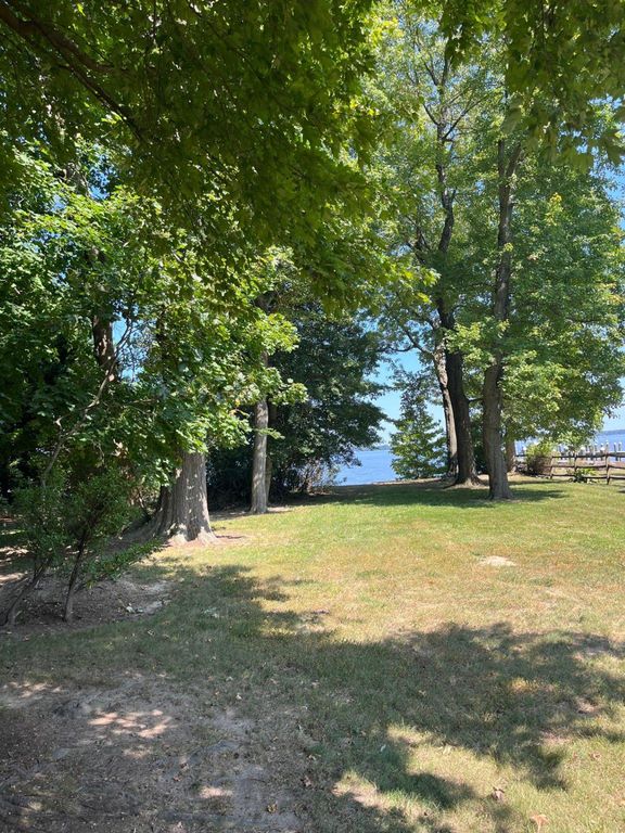Image 2 of property listing at 7038 LOT 141 PT 142 GREENBANK RD, Middle River, MD 21220