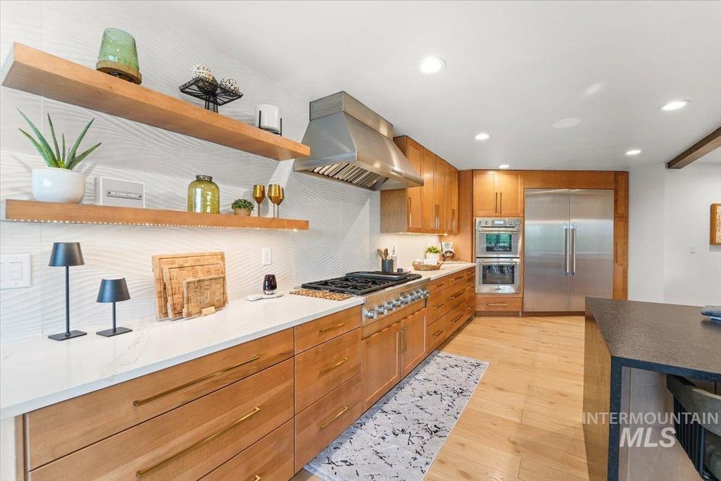 3200 N Mountain View Dr, Boise, ID 83704 photo 15