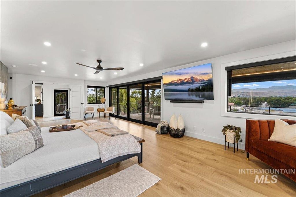 3200 N Mountain View Dr, Boise, ID 83704 photo 23