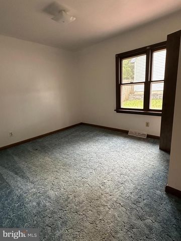 567 TURNPIKE RD, Elizabethtown, PA 17022