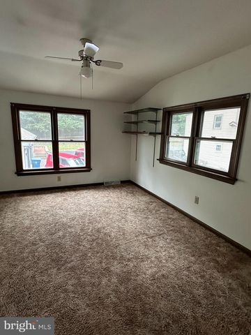 567 TURNPIKE RD, Elizabethtown, PA 17022