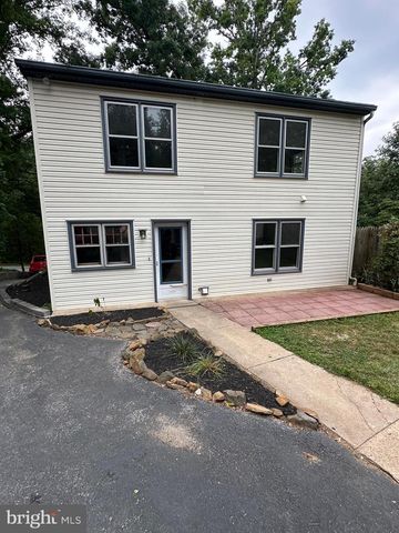 567 TURNPIKE RD, Elizabethtown, PA 17022