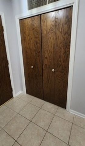 7730 Dempster Street 209, Morton Grove, IL 60053