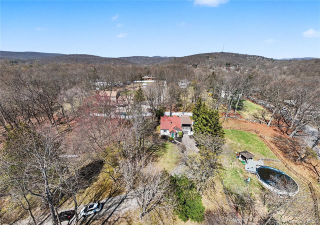 41 Croft Lane, Cortlandt Manor, NY 10567