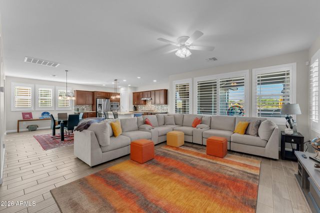 20742 W HILLCREST Boulevard, Buckeye, AZ 85396