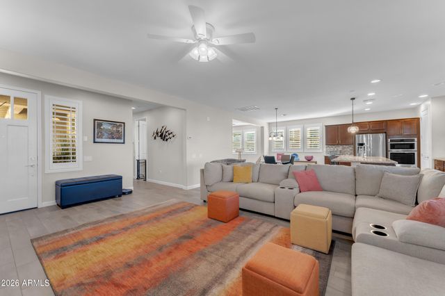 20742 W HILLCREST Boulevard, Buckeye, AZ 85396