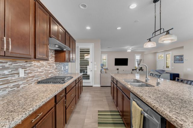 20742 W HILLCREST Boulevard, Buckeye, AZ 85396