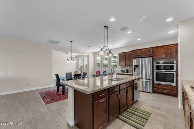 20742 W HILLCREST Boulevard, Buckeye, AZ 85396