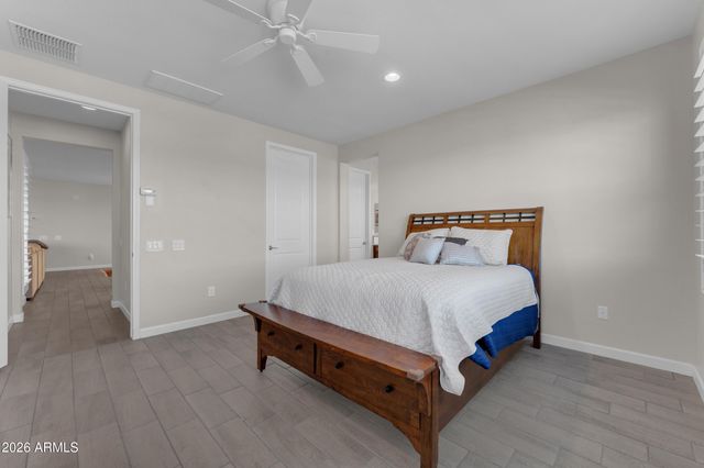 20742 W HILLCREST Boulevard, Buckeye, AZ 85396