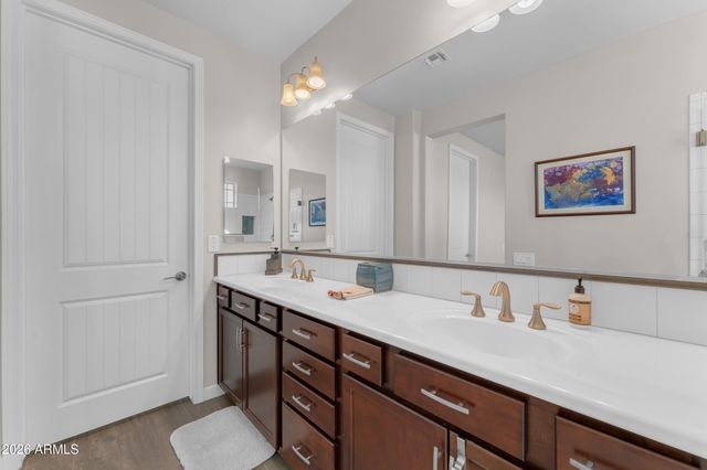 20742 W HILLCREST Boulevard, Buckeye, AZ 85396