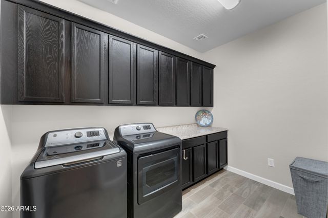 20742 W HILLCREST Boulevard, Buckeye, AZ 85396