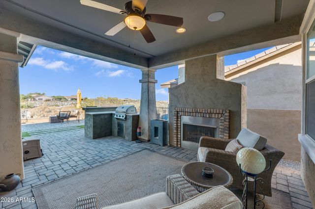 20742 W HILLCREST Boulevard, Buckeye, AZ 85396