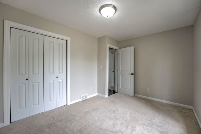 5 Glacial Court, Minot, ND 58703