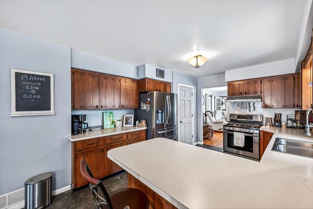 936 S Division Street, Whitehall City, MI 49461