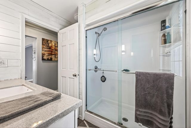 936 S Division Street, Whitehall City, MI 49461