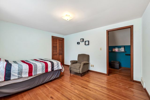 936 S Division Street, Whitehall City, MI 49461