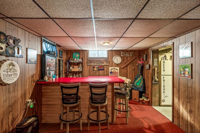 936 S Division Street, Whitehall City, MI 49461