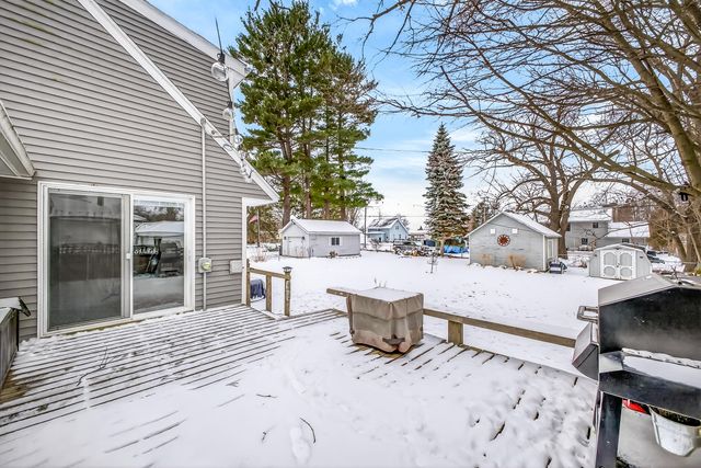 936 S Division Street, Whitehall City, MI 49461