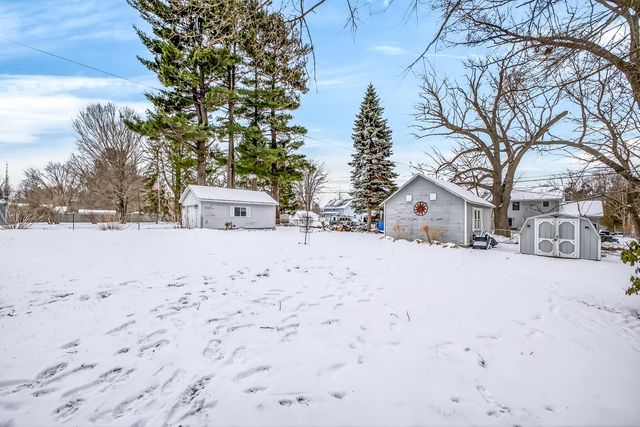 936 S Division Street, Whitehall City, MI 49461