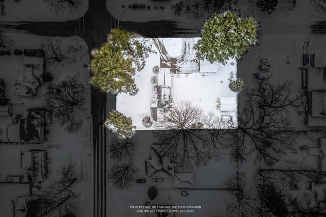 936 S Division Street, Whitehall City, MI 49461