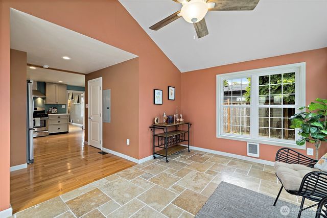 11326 14th Avenue NE, Seattle, WA 98125